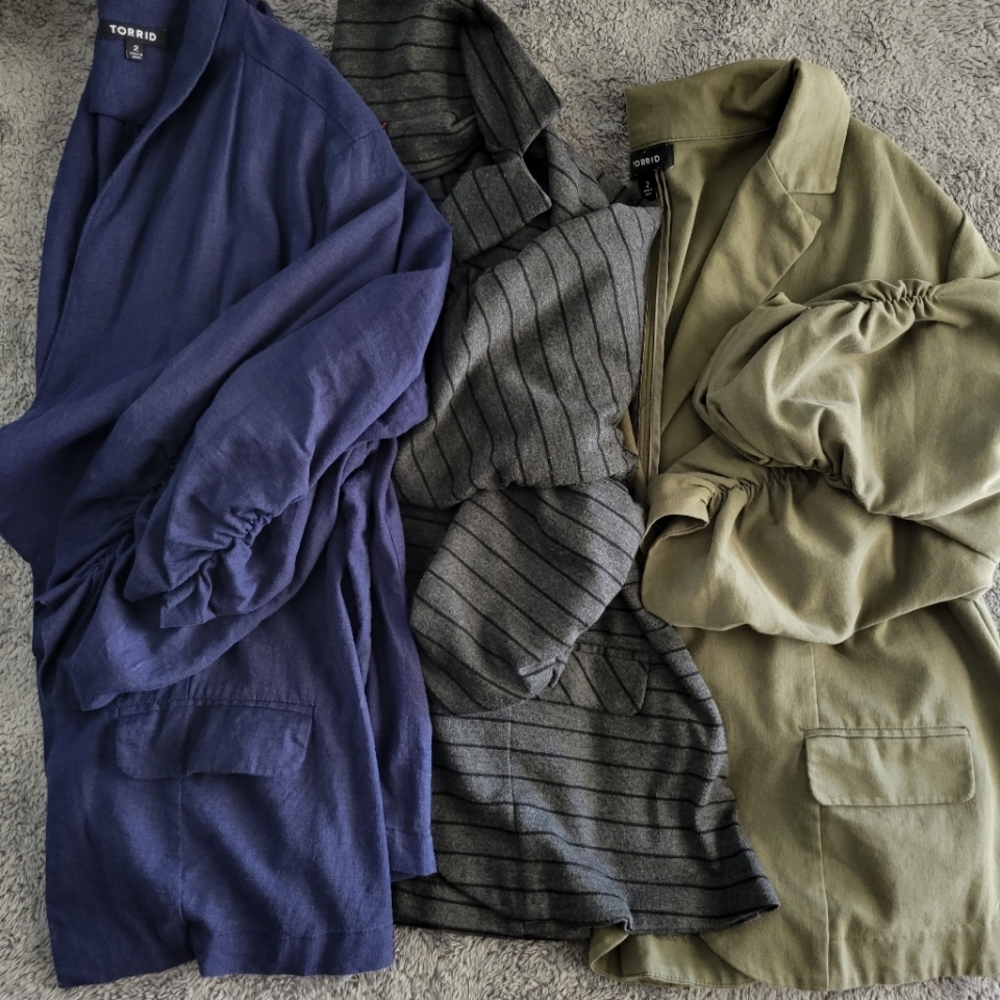 Torrid Blazer Bundle! Sz 2